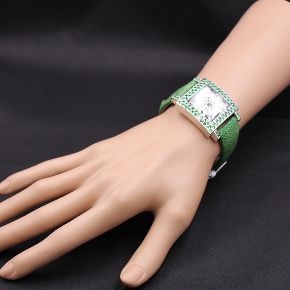 Tsavorite Diamond 3.31 Tcw. Luxury Watch main image 3